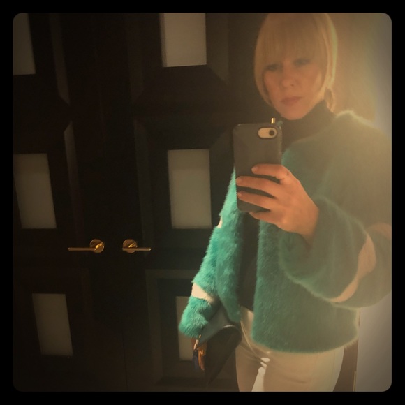 Sold out - Picture 1 of 3